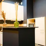 Apartment Tropez' - Hyper Centre - Parking *